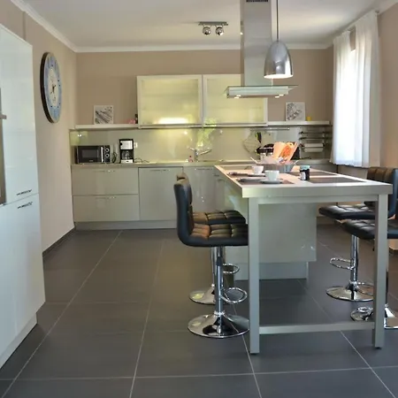 Apartment Ferienhaus Mit Terrasse Und Parkplatz Preußisch Oldendorf